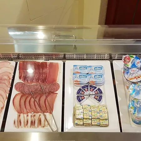 Hotel Monika 4*