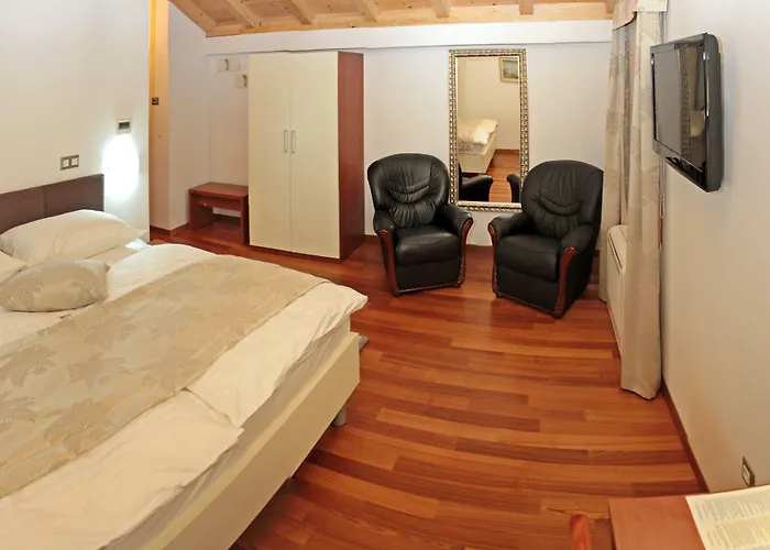 Hotel Monika 4*