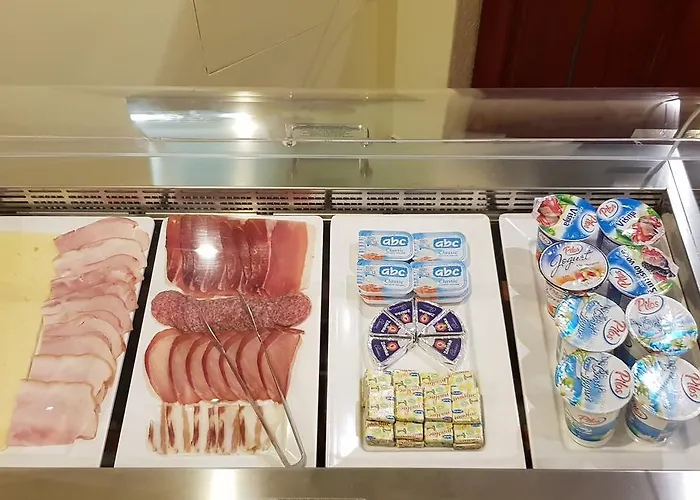 Hotel Monika 4*