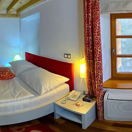 Monika Hotel 4*