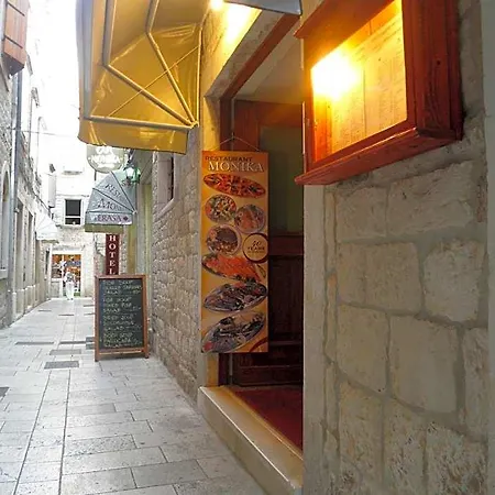 Monika 4* Trogir