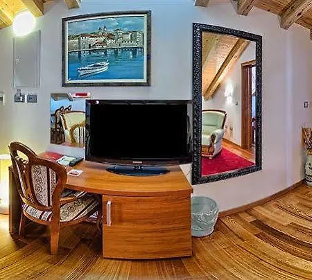 Hotel Monika 4*