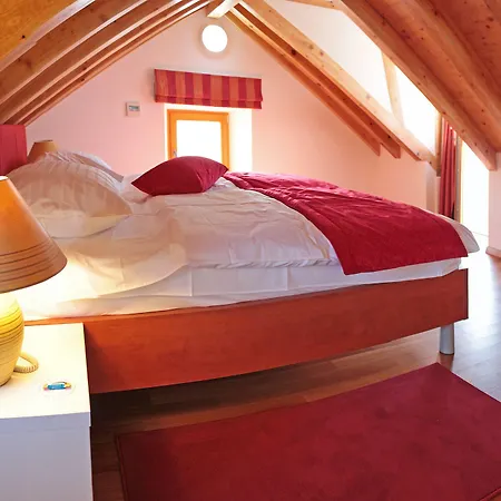 Hotel Monika 4*