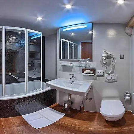 Monika 4* Trogir